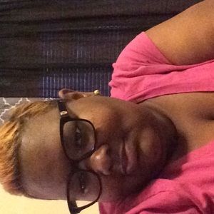Meet your Posher, Mariea